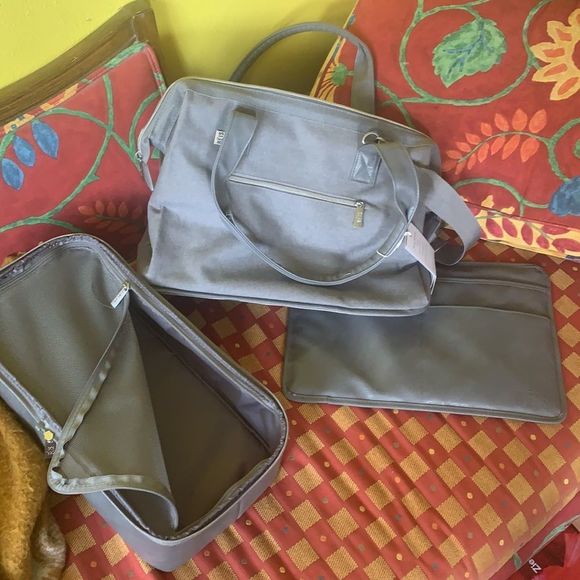 NWT Beis Convertible Mini Weekender in Grey *GONE FOR GOOD* - Picture 9 of 13